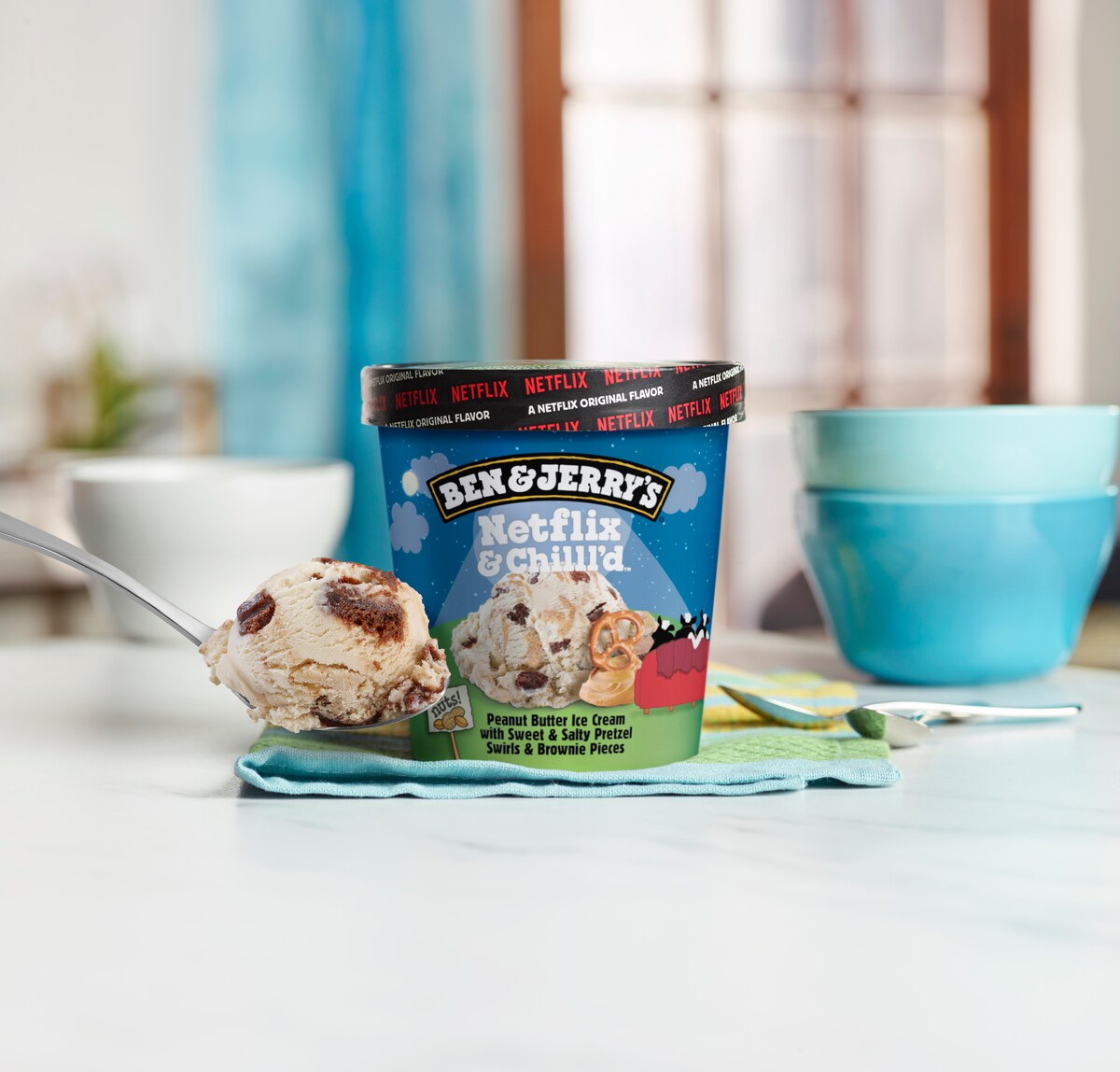 Netflix & Chilll'd Ice Cream - Pint 3 / 4