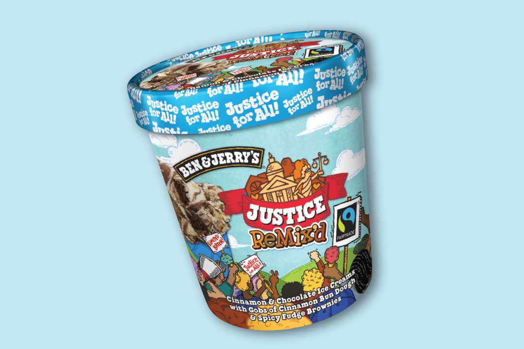 Een beker Justice ReMix'd